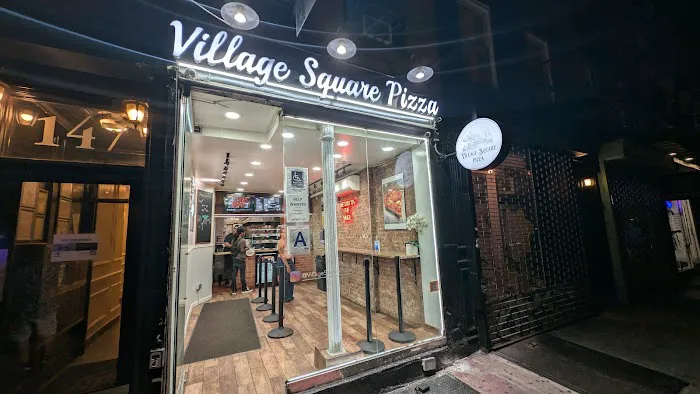 Village Square Pizza Picture 9