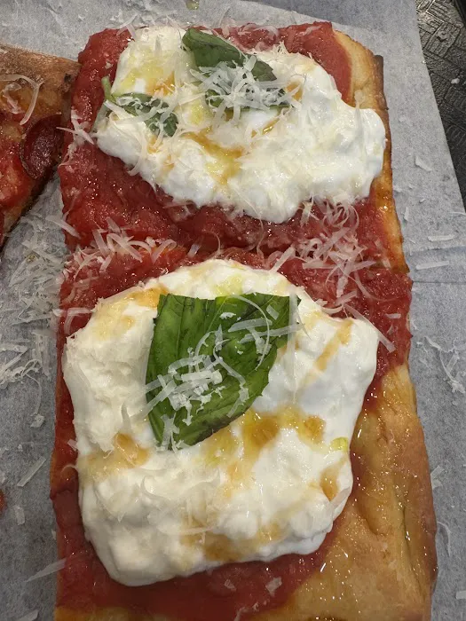 Pop’s Pizza of East Village Picture 10
