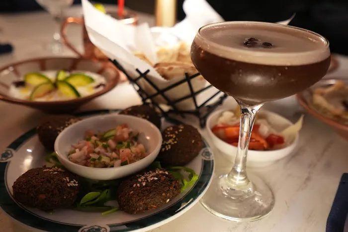 Horus Cafe on A Picture 10