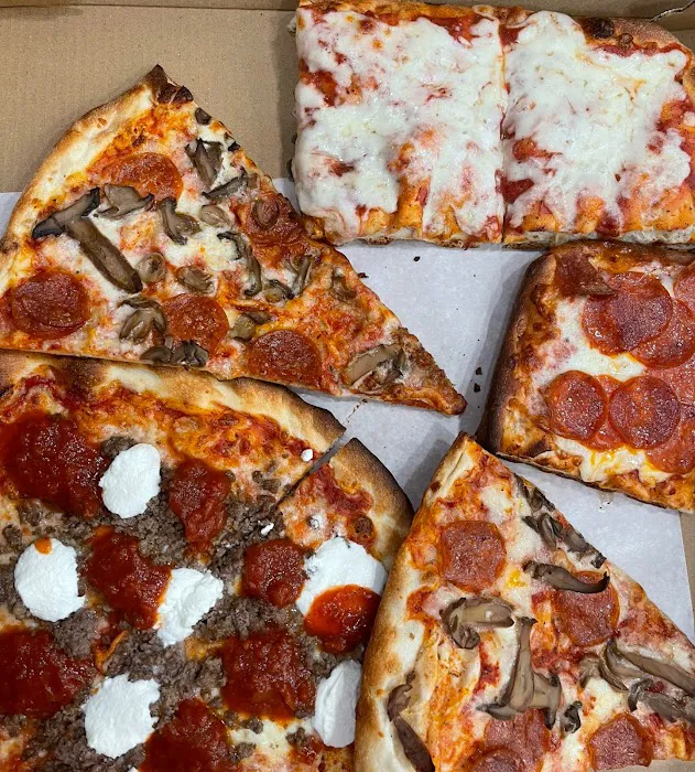 New York Sal's Pizza Picture 8