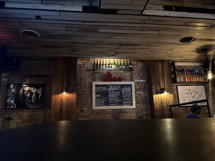 Augurs Well Bar Picture 6