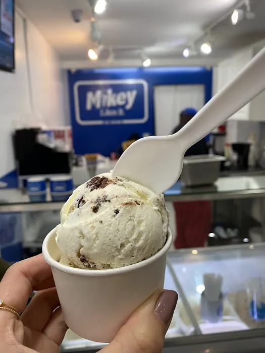 Mikey Likes It Ice Cream Picture 9