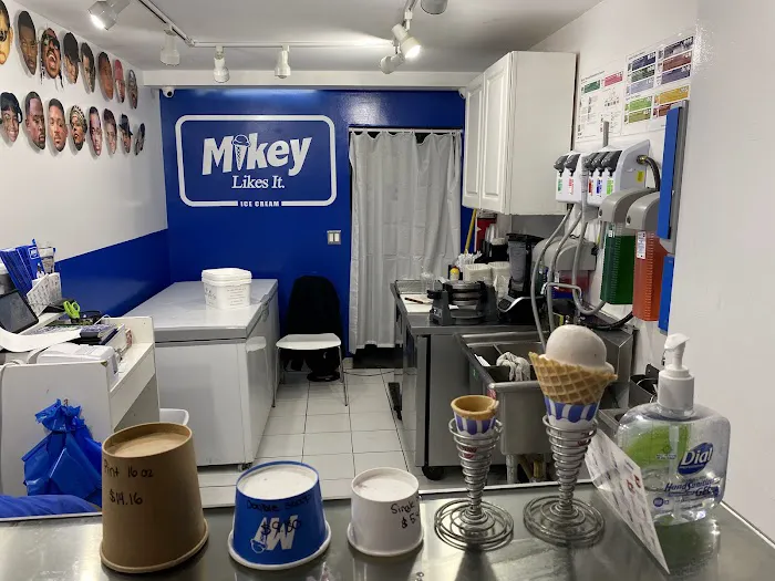 Mikey Likes It Ice Cream Picture 4