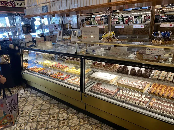 Veniero's Pasticceria & Caffe Picture 5