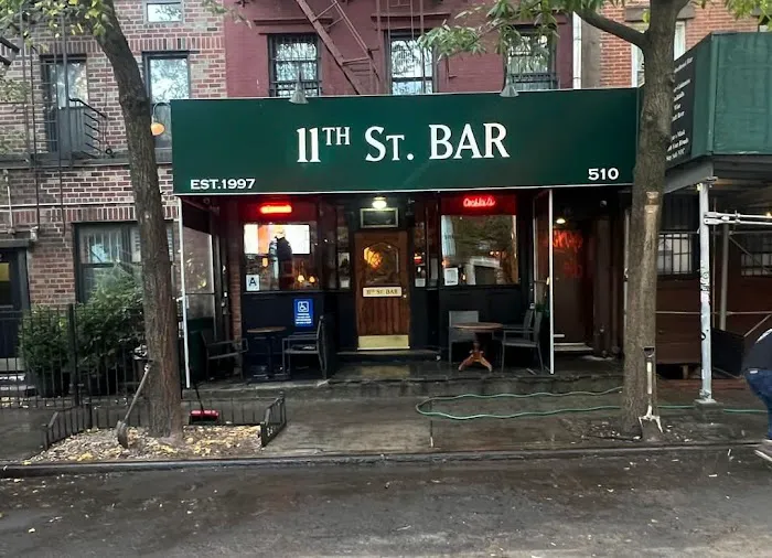 11th St. Bar Picture 9