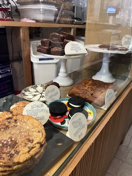The Pastry Box Picture 2