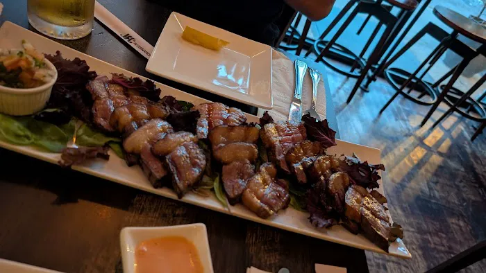 Gomi Korean wine Bar Picture 2