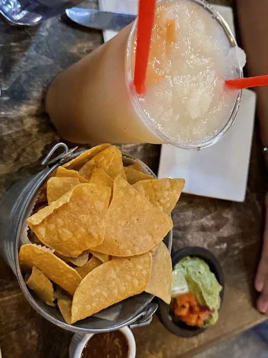 El Camion Cantina Picture 2
