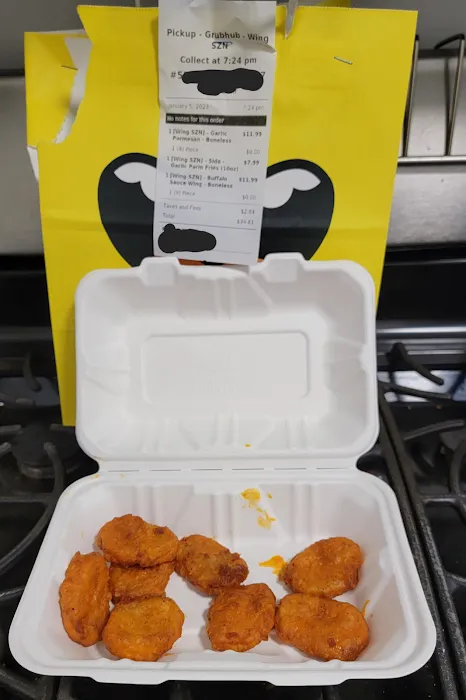Wing SZN - East Village Picture 5