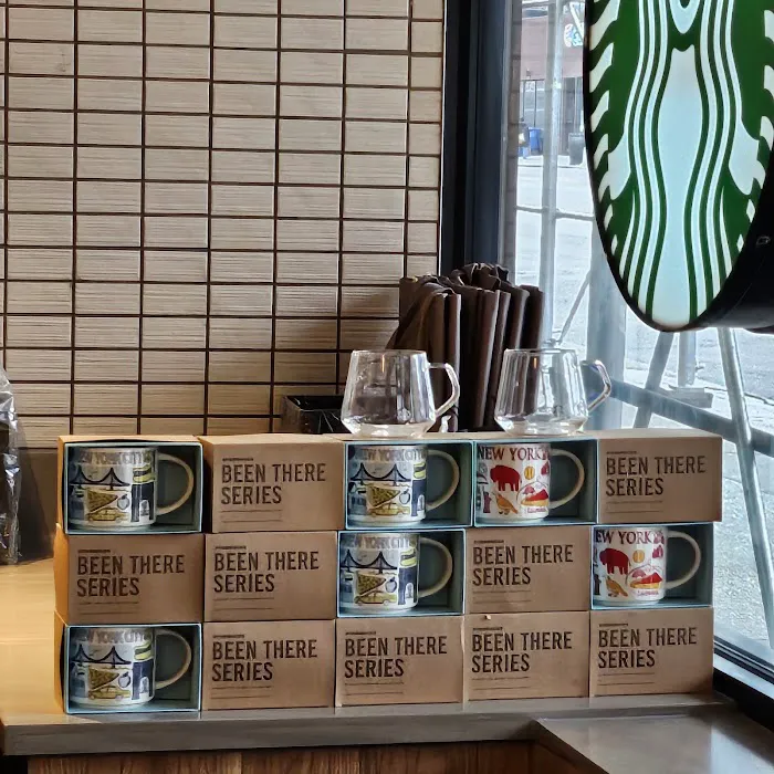 Starbucks Picture 10