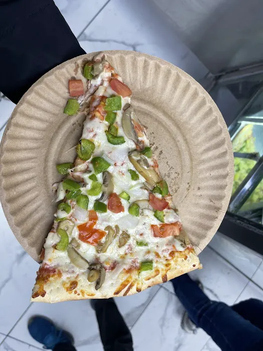 99¢ Pizza Picture 6