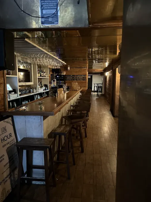 Hidden Lane Bar Picture 2