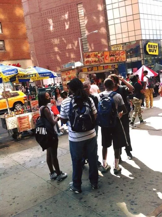 14 Street Halal Food Picture 6