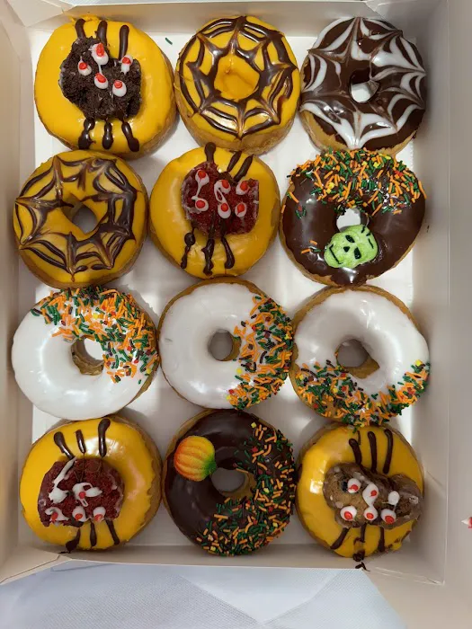 The Donut Pub Picture 3