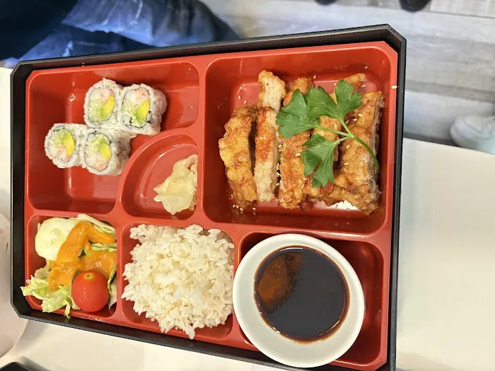 WOW SUSHI Picture 7