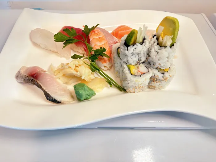 WOW SUSHI Picture 3