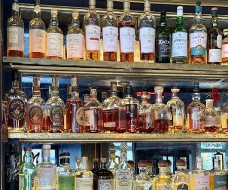 Jack & Charlieu2019s No. 118
