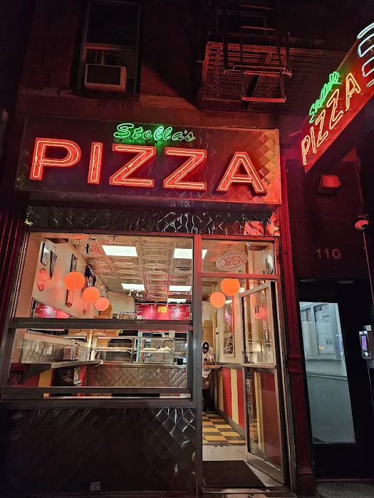 Stella's Pizza Picture 3