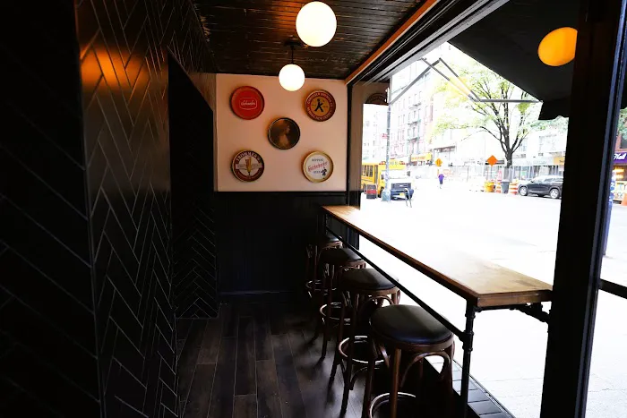New York Beer Dispensary Picture 8