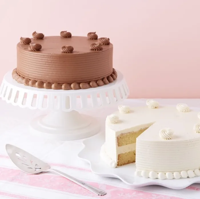 Empire Cake - Chelsea Picture 8