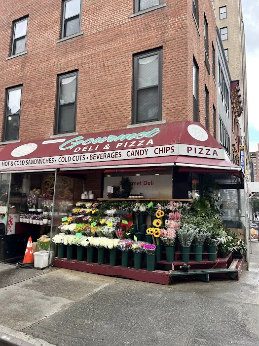 Gourmet Deli & Pizza Picture 1