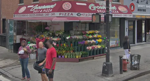 Gourmet Deli & Pizza Picture 3