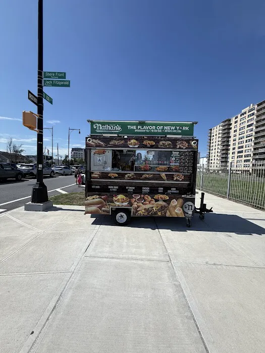 Hima Halal Food Truck Picture 5