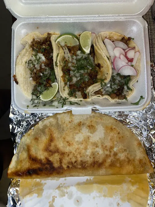 Tacos El Idolo Picture 9