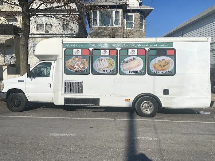 Tacos El Idolo Picture 7