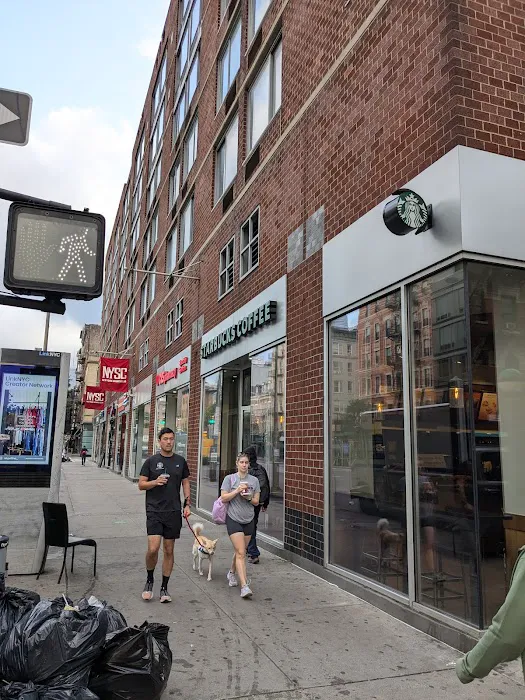 Starbucks Picture 9