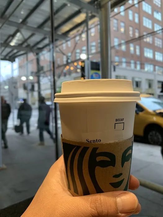 Starbucks Picture 4