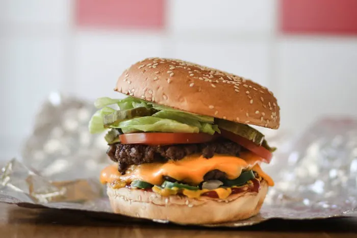 Five Guys Picture 4