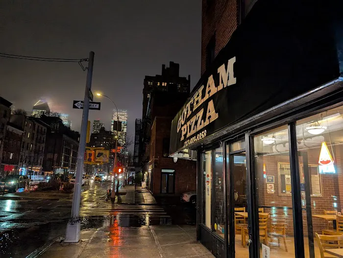 Gotham Pizza Picture 1
