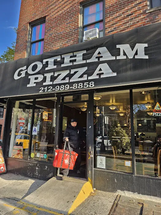 Gotham Pizza Picture 3
