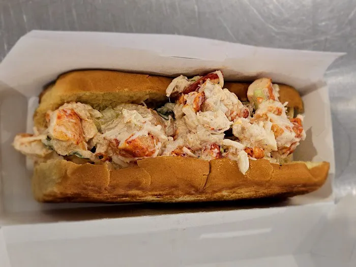 Lobster Place Picture 3