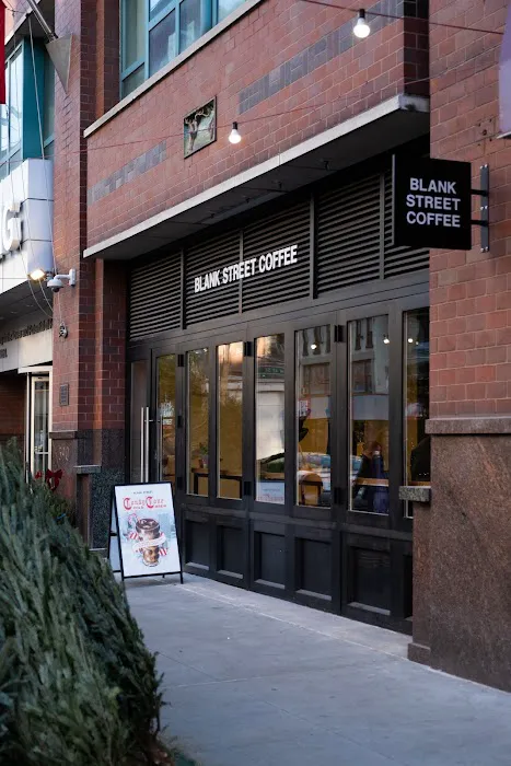 Blank Street Coffee Picture 7