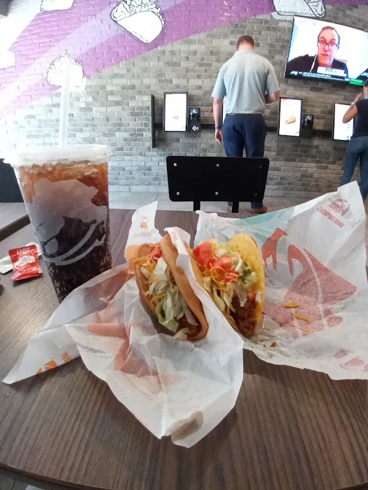 Taco Bell Picture 3