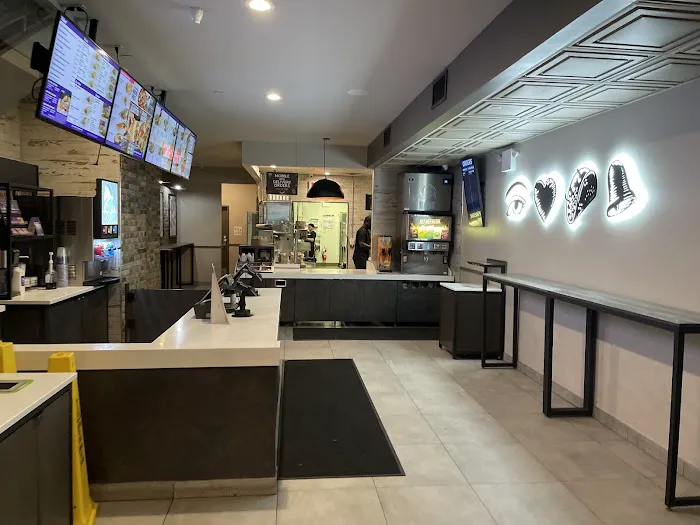 Taco Bell Picture 6