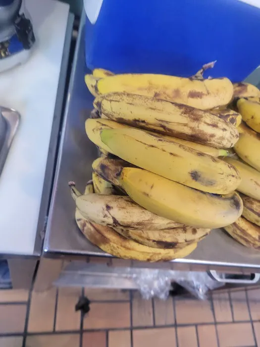 Blue Valley Deli Picture 1