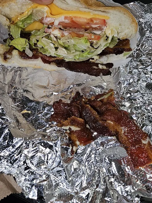 Blue Valley Deli Picture 10
