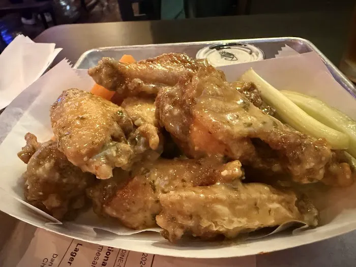 Dan and John's Wings Chelsea Picture 5