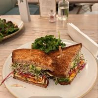 THE WELL Kitchen & Table ico