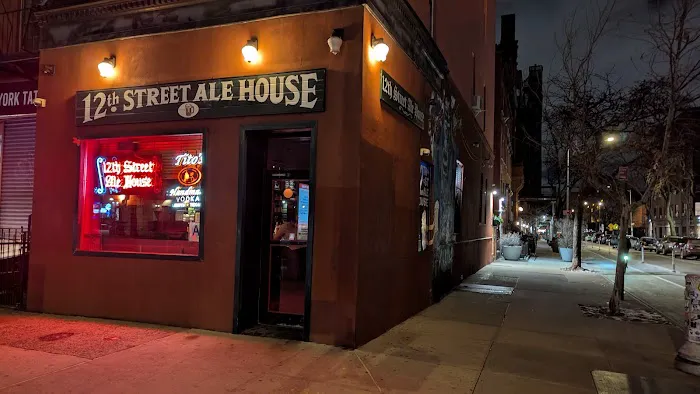 12th Street Ale House Picture 6