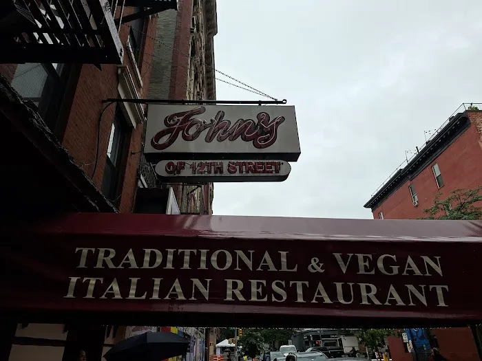 John's of 12th Street Picture 9