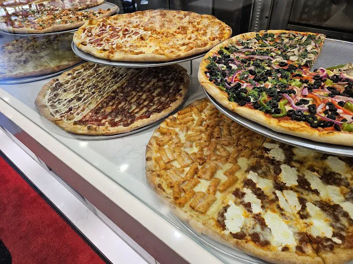 La Citta Pizzeria Picture 6