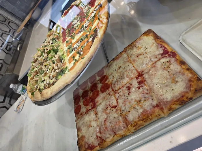 La Citta Pizzeria Picture 10