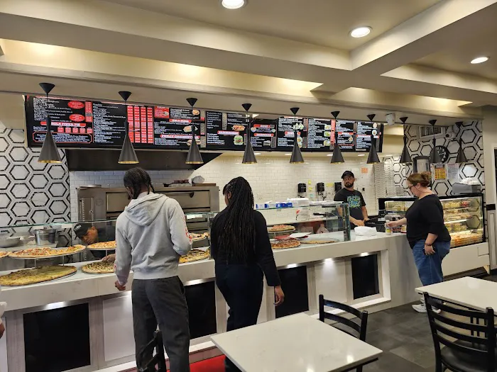 La Citta Pizzeria Picture 3
