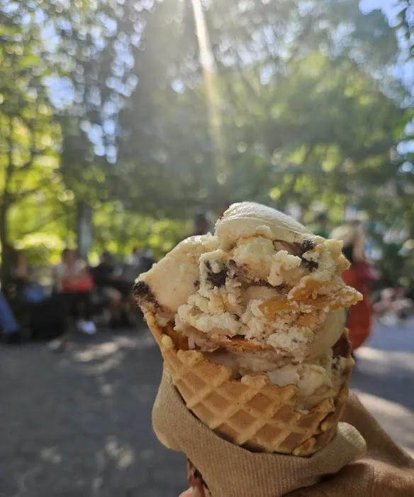 Van Leeuwen Ice Cream Picture 2