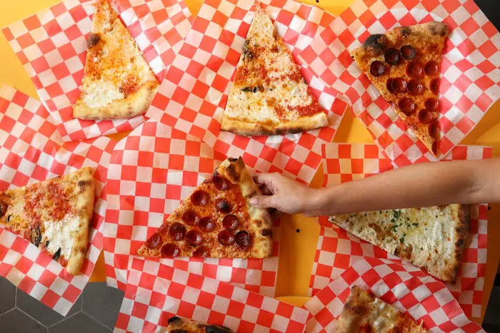 Norm's Pizza Picture 1