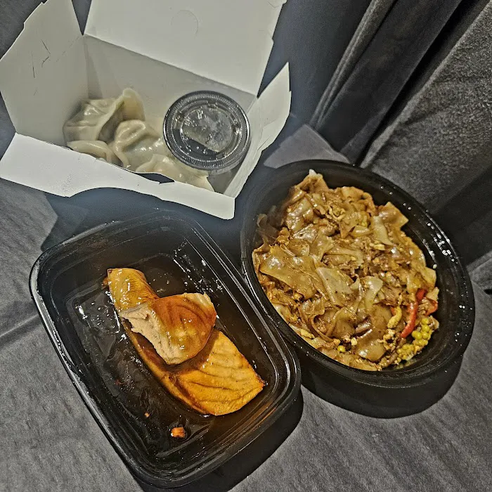 Thai Noodle House Picture 4